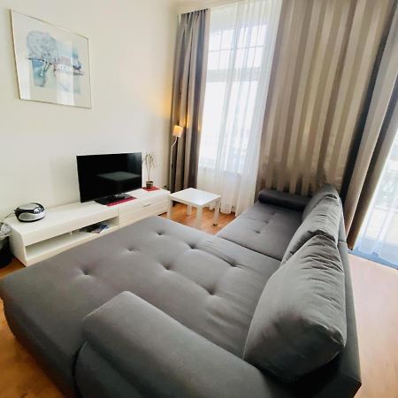 Doppelzimmer Humidor, Direkt Am Alten Strom Rostock Luaran gambar