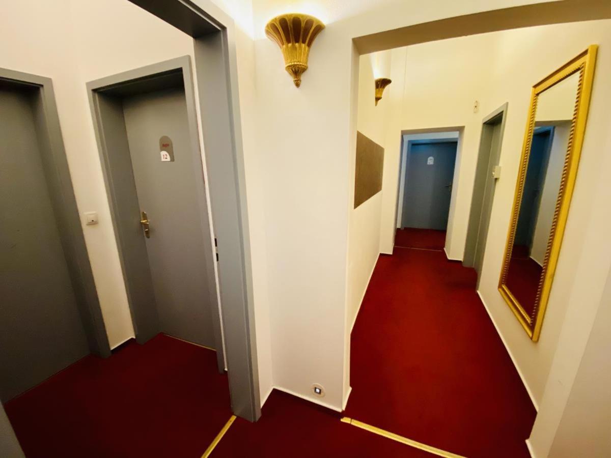 Doppelzimmer Humidor, Direkt Am Alten Strom Rostock Luaran gambar